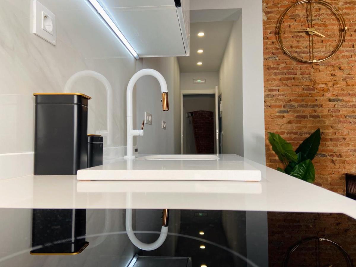 Apartamentos Caceres Central Suites Eksteriør bilde