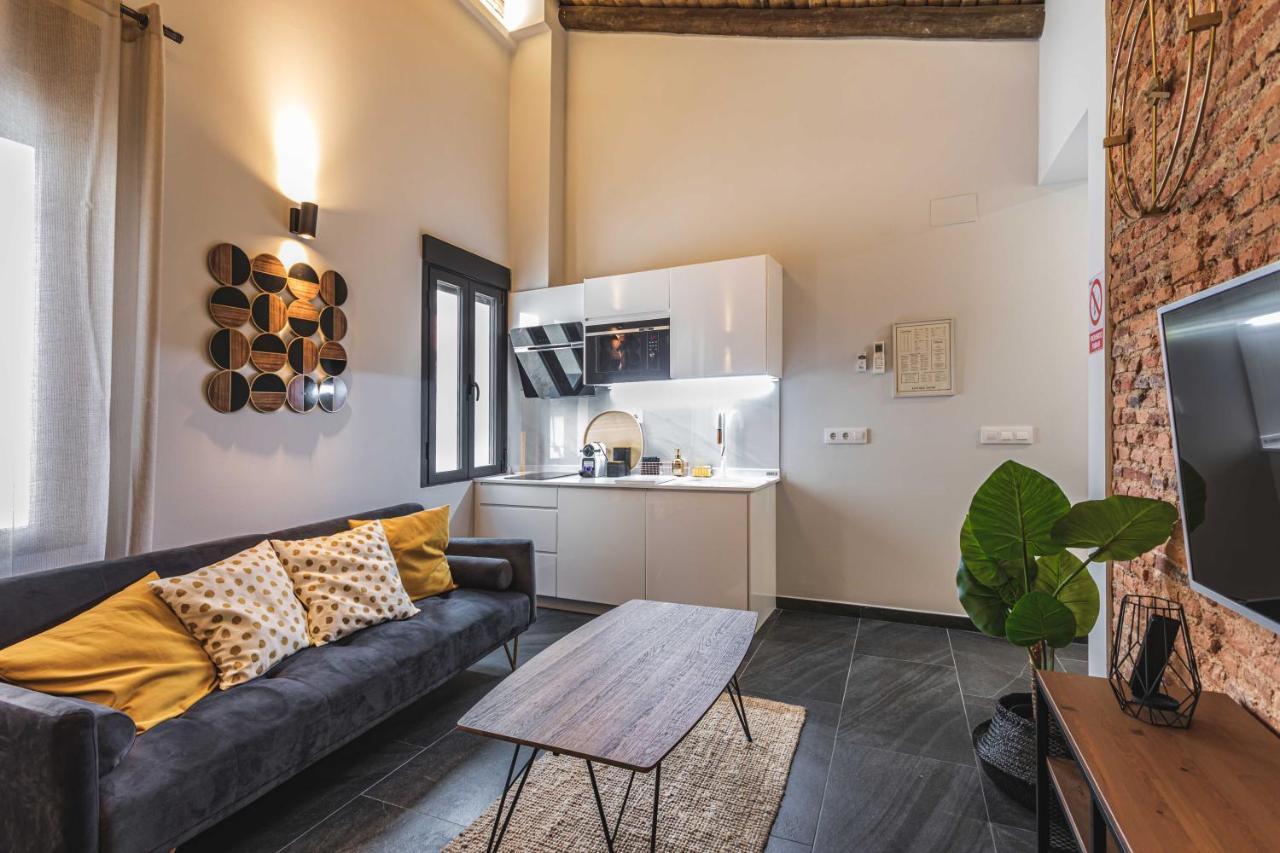Apartamentos Caceres Central Suites Eksteriør bilde