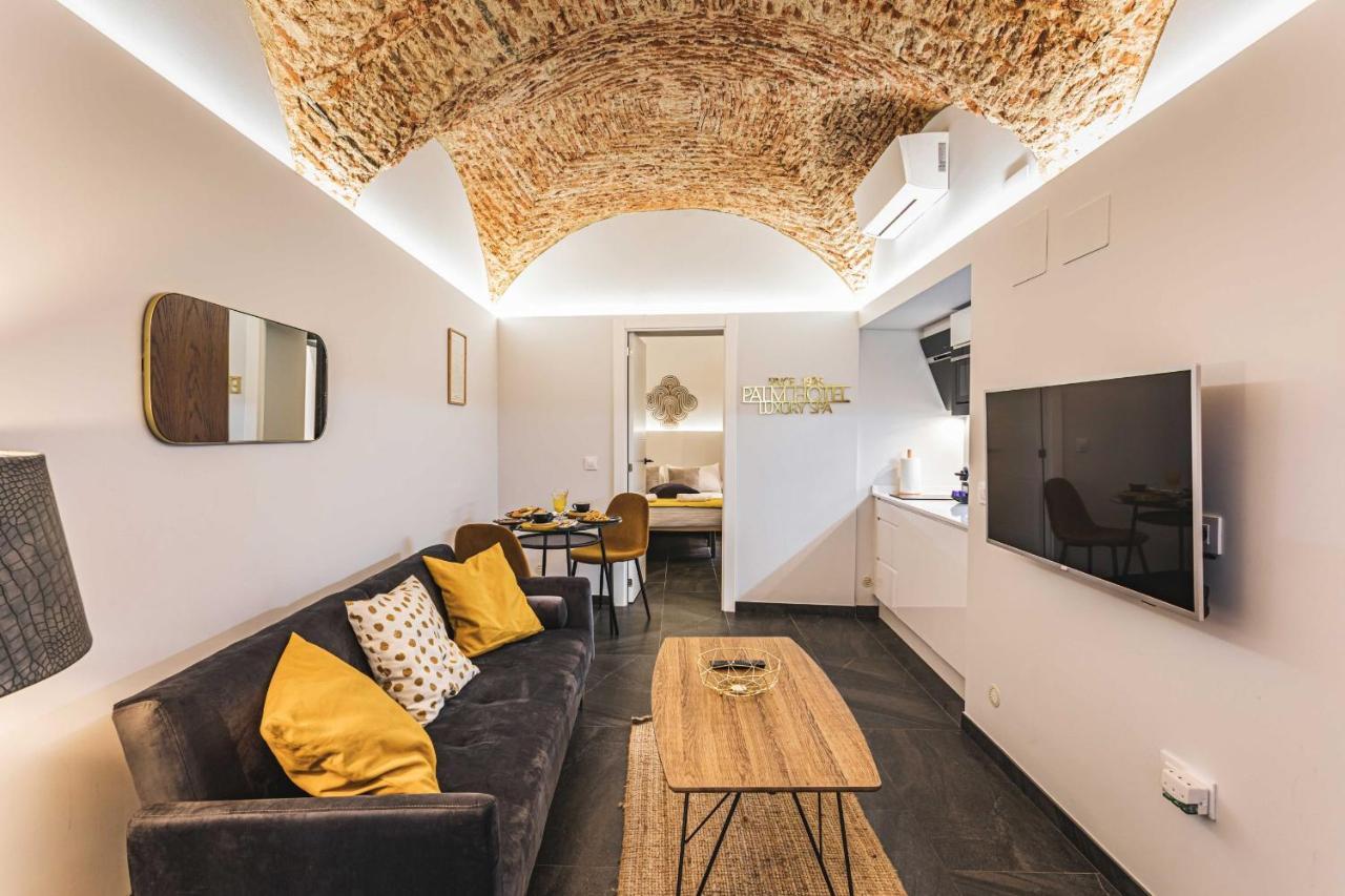 Apartamentos Caceres Central Suites Eksteriør bilde